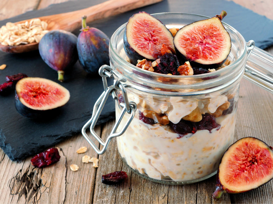 Overnight oats breakfast with figs