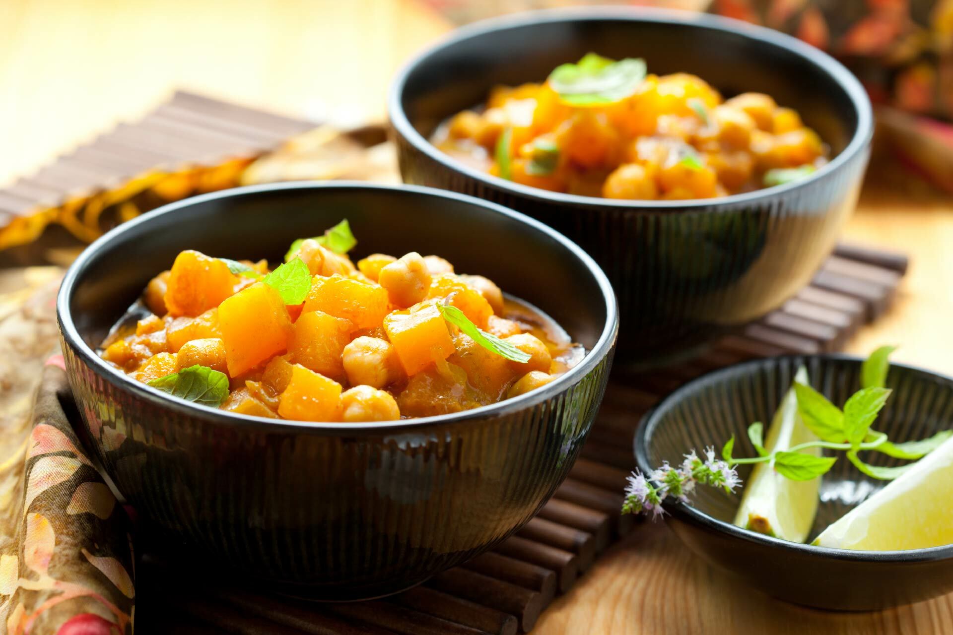 CHICKPEA AND VEGETABLE MADRAS CURRY RECIPE