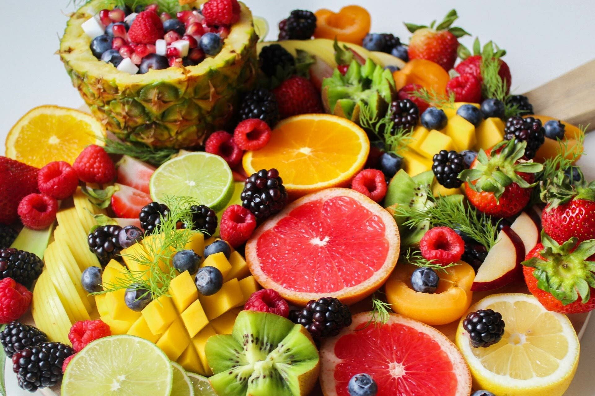 Fresh fruit to support the immune system